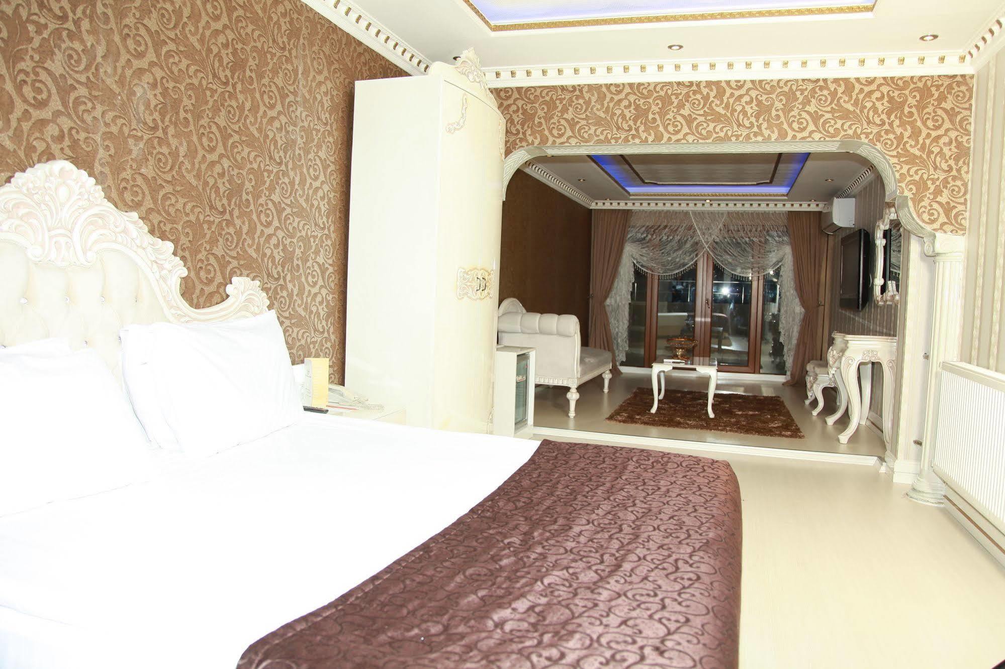 Royal Anka Hotel Ankara Zewnętrze zdjęcie